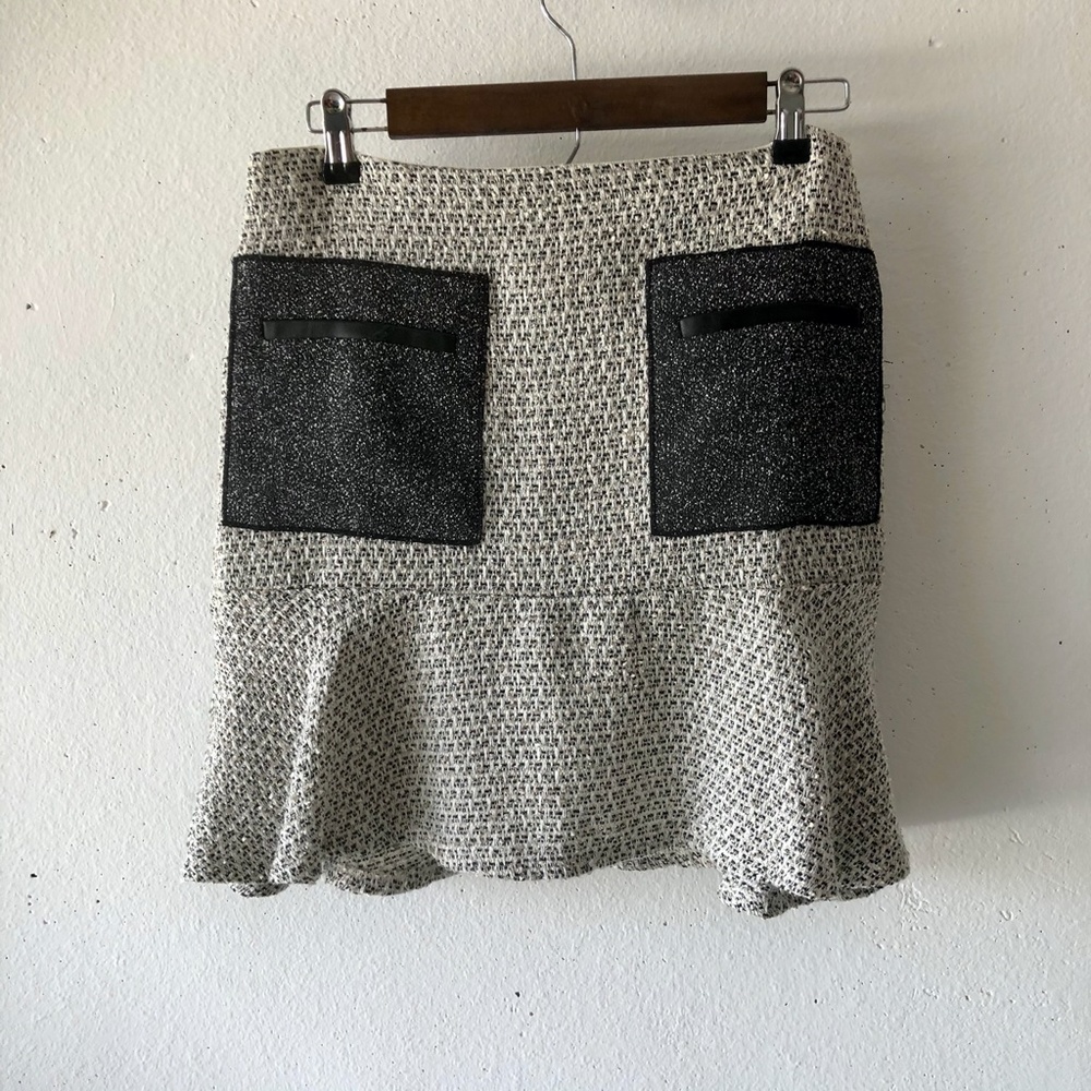 ANN TAYLOR BLACK AND LIGHT GREY SKIRT SIZE 8